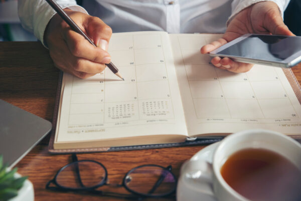 宅建合格に必要な勉強時間が200時間〜300時間って本当？